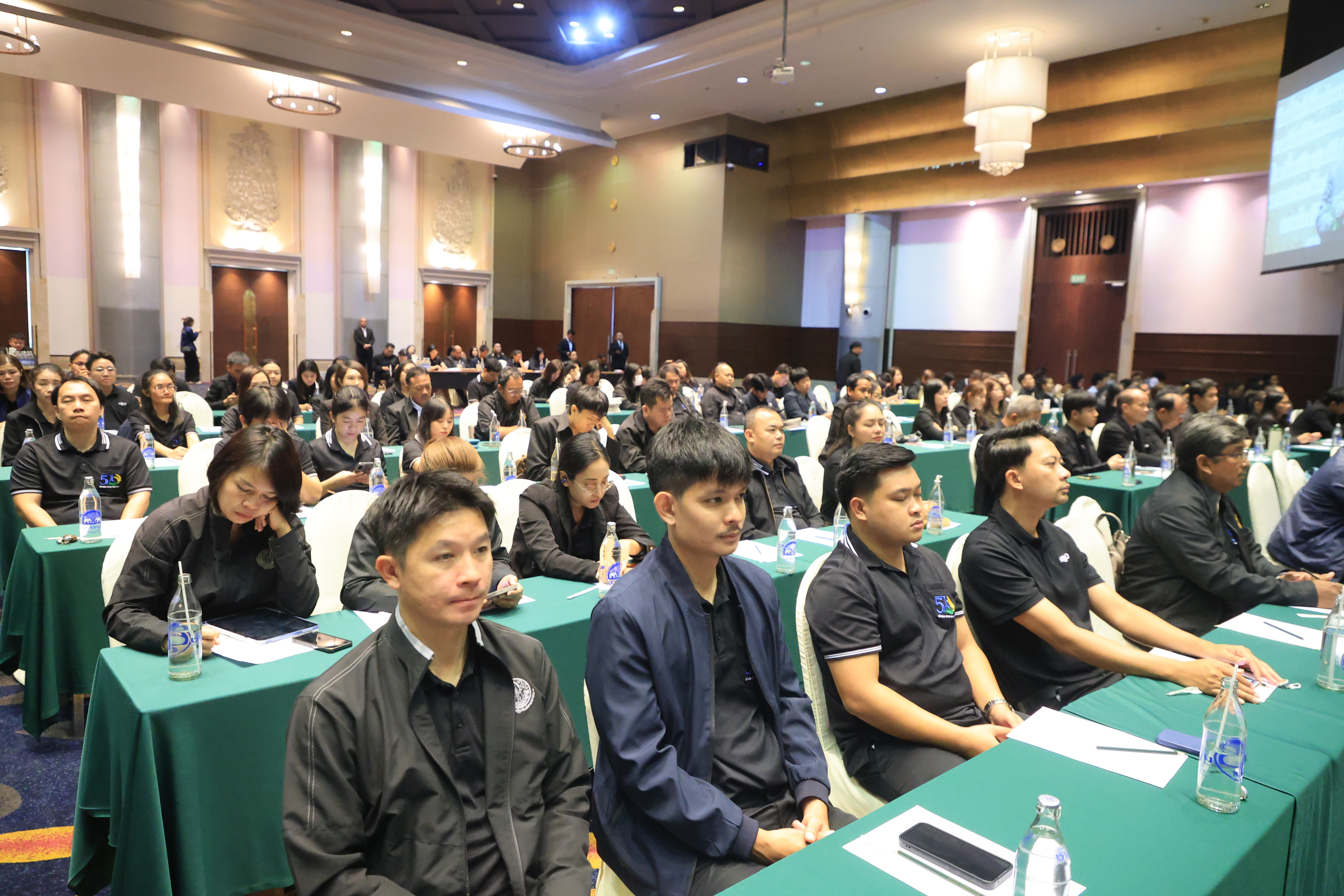 title - รมช.วัชระพล สั่งเร่งดำเนินการ บริหารจัดการที่ดินและดิน มอบสิทธิในที่ดินทำกินให้แก่เกษตรกร